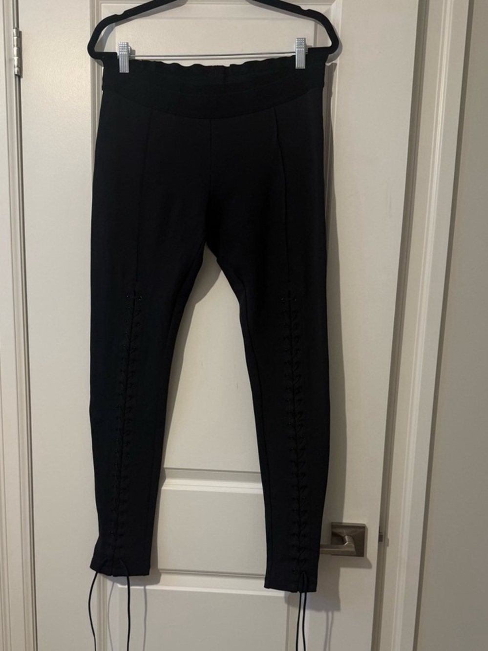 BCBG lace up leggings